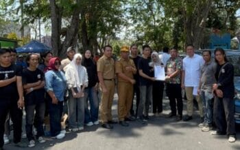 Masyarakat & Pemuda Pinrang Desak Cabut Izin Pangkalan LPG 3 KG Nakal, Demo & Audiensi di DPRD Pinrang 4 IMG 20260831 174819