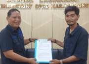 BEM ICP Senada Ketua DPRD Pinrang Teken Copot Menteri Kehutanan Menguat 9 Cuplikan layar 2026 10 27 175945